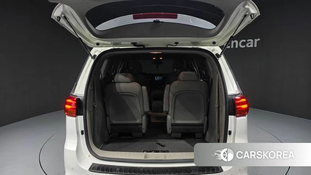 Kia The New Carnival id 4568376 из Кореи 11