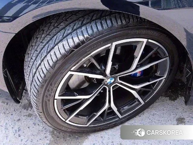 BMW 5 Series (G30) id 3021394 из Кореи 11