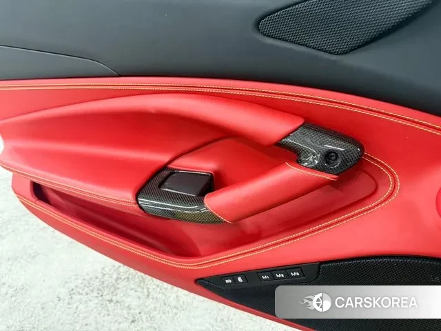 Ferrari F8 Spider id 3037724 из Кореи 11