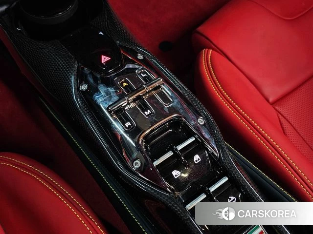 Ferrari SF90 Spider id 4349458 из Кореи 11