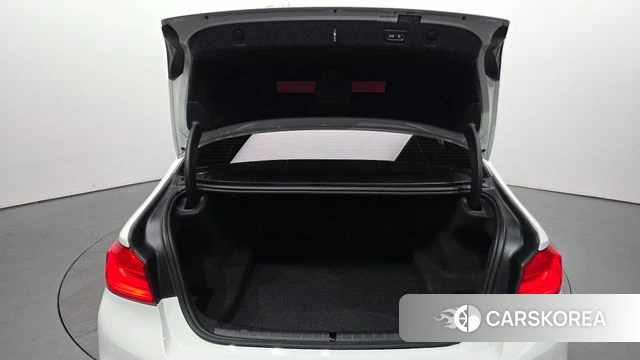 BMW 5 Series (G30) id 4397289 из Кореи 11