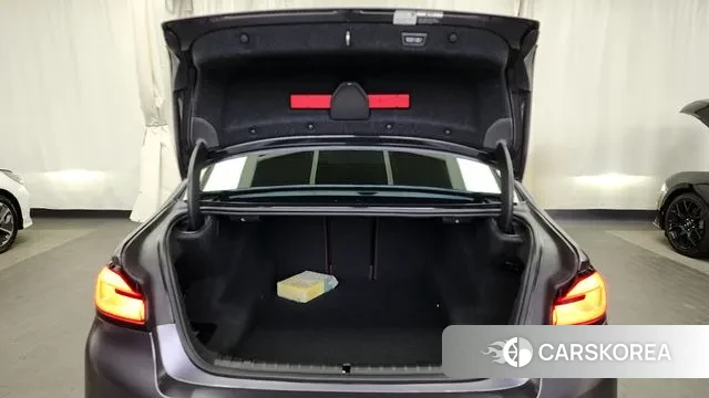 BMW 5 Series (G30) id 3464169 из Кореи 11