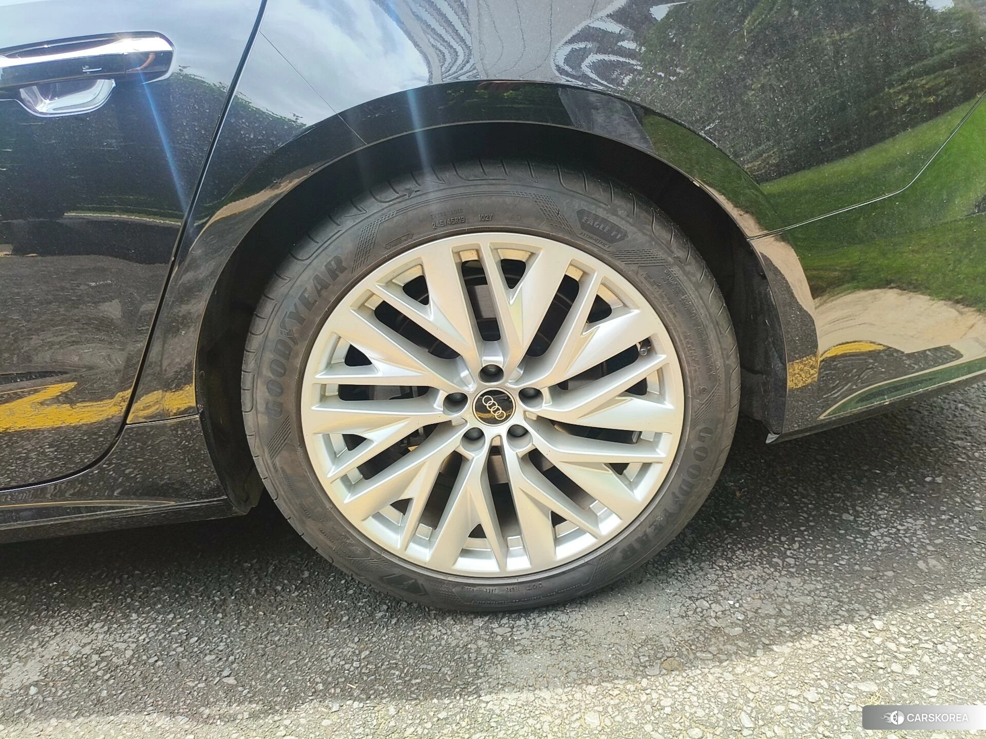 Audi A7L id 4479270 из Китая 11