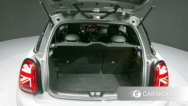 Mini Cooper Electric id 3322930 из Кореи 11