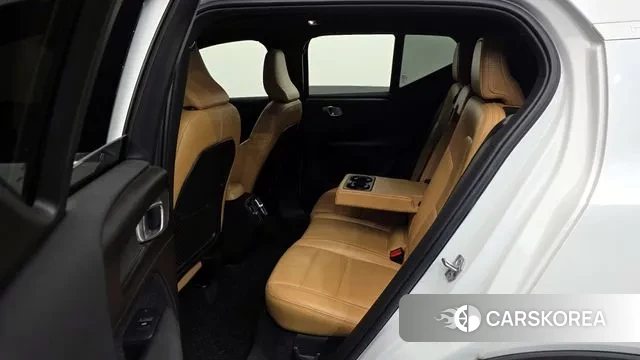 Volvo XC40 id 3380237 из Кореи 11