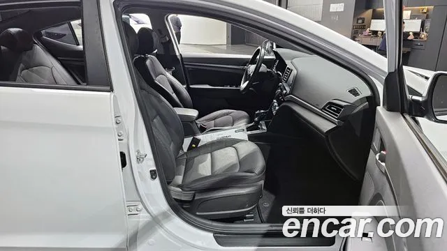 Hyundai The New Avante AD id 2681768 из Кореи 11