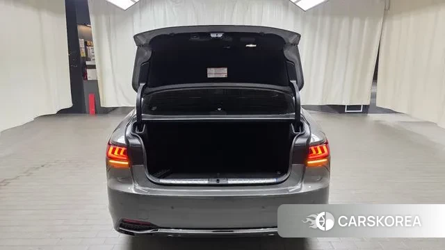 Lexus LS500h 5th generation id 3354099 из Кореи 11