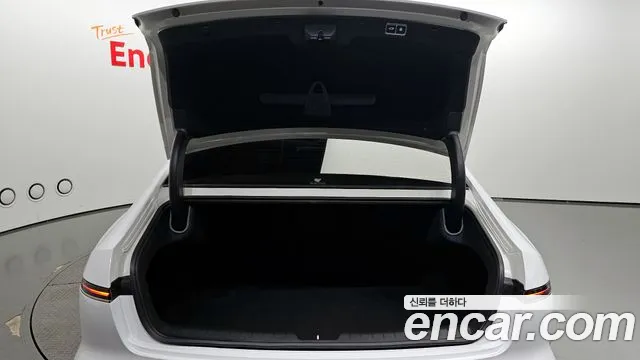 Hyundai Grandeur Hybrid (GN7) id 2632957 из Кореи 11