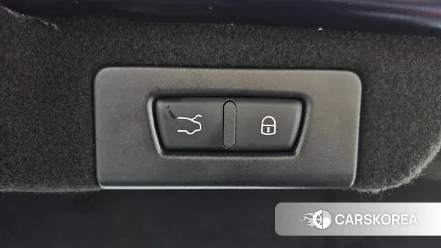 Maserati Quattroporte id 3713143 из Кореи 11