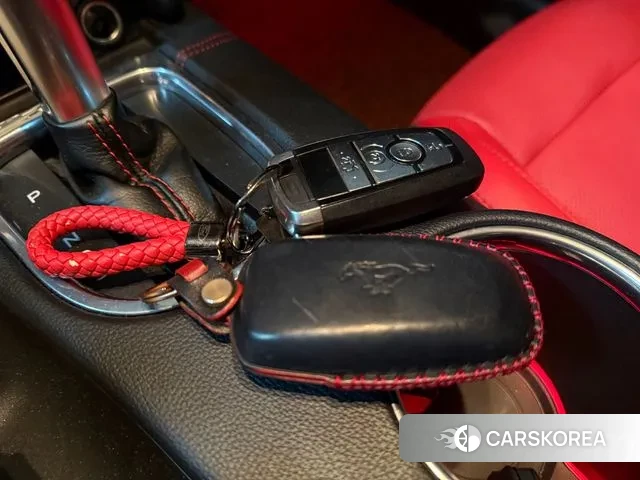 Ford Mustang id 3718230 из Кореи 11