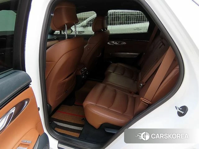 Genesis GV70 id 4231791 из Кореи 11