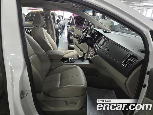 Kia All New Carnival id 2827538 из Кореи 11