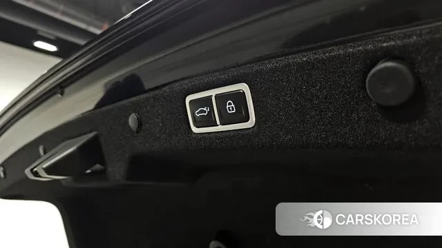 Hyundai Grandeur Hybrid (GN7) id 3721064 из Кореи 11