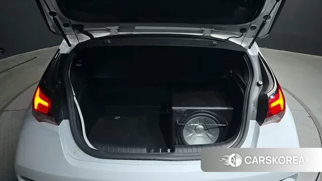 Hyundai Veloster (JS) id 2960931 из Кореи 11