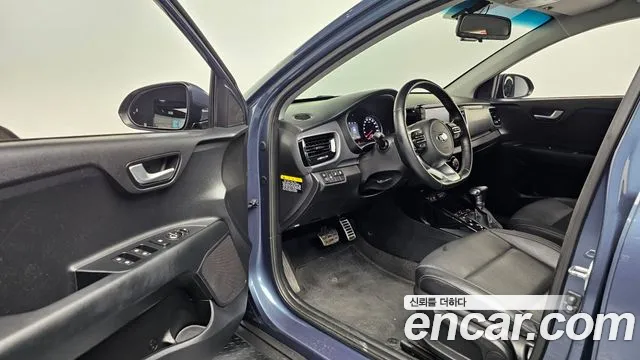 Kia Stonic id 2659490 из Кореи 11