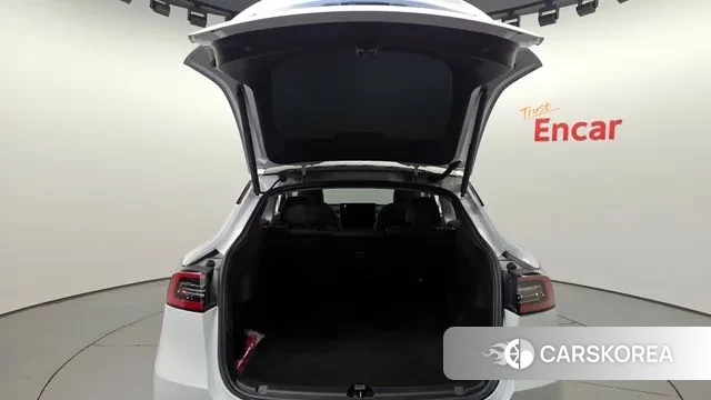 Tesla Model Y id 3306651 из Кореи 11