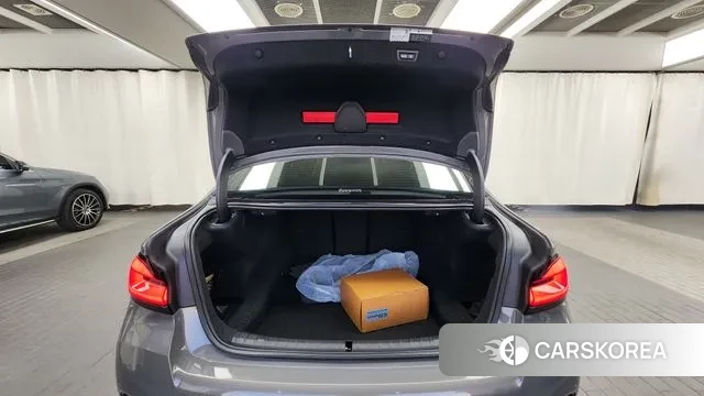 BMW 5 Series (G30) id 3443651 из Кореи 11