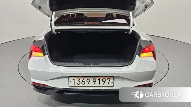 Hyundai Avante (CN7) id 3342802 из Кореи 11