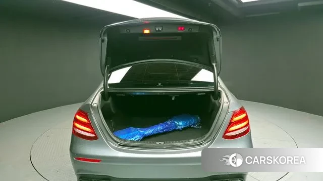 Mercedes-Benz E-Class W213 id 3647386 из Кореи 11
