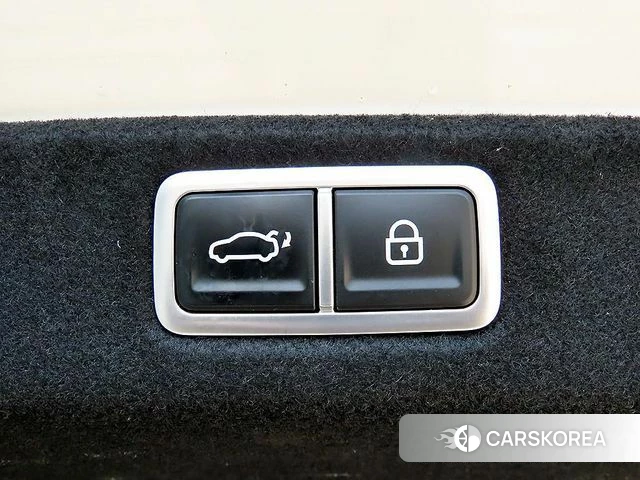 Hyundai Grandeur Hybrid (GN7) id 3940679 из Кореи 11