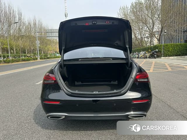 Mercedes-Benz E-class id 4257077 из Китая 11