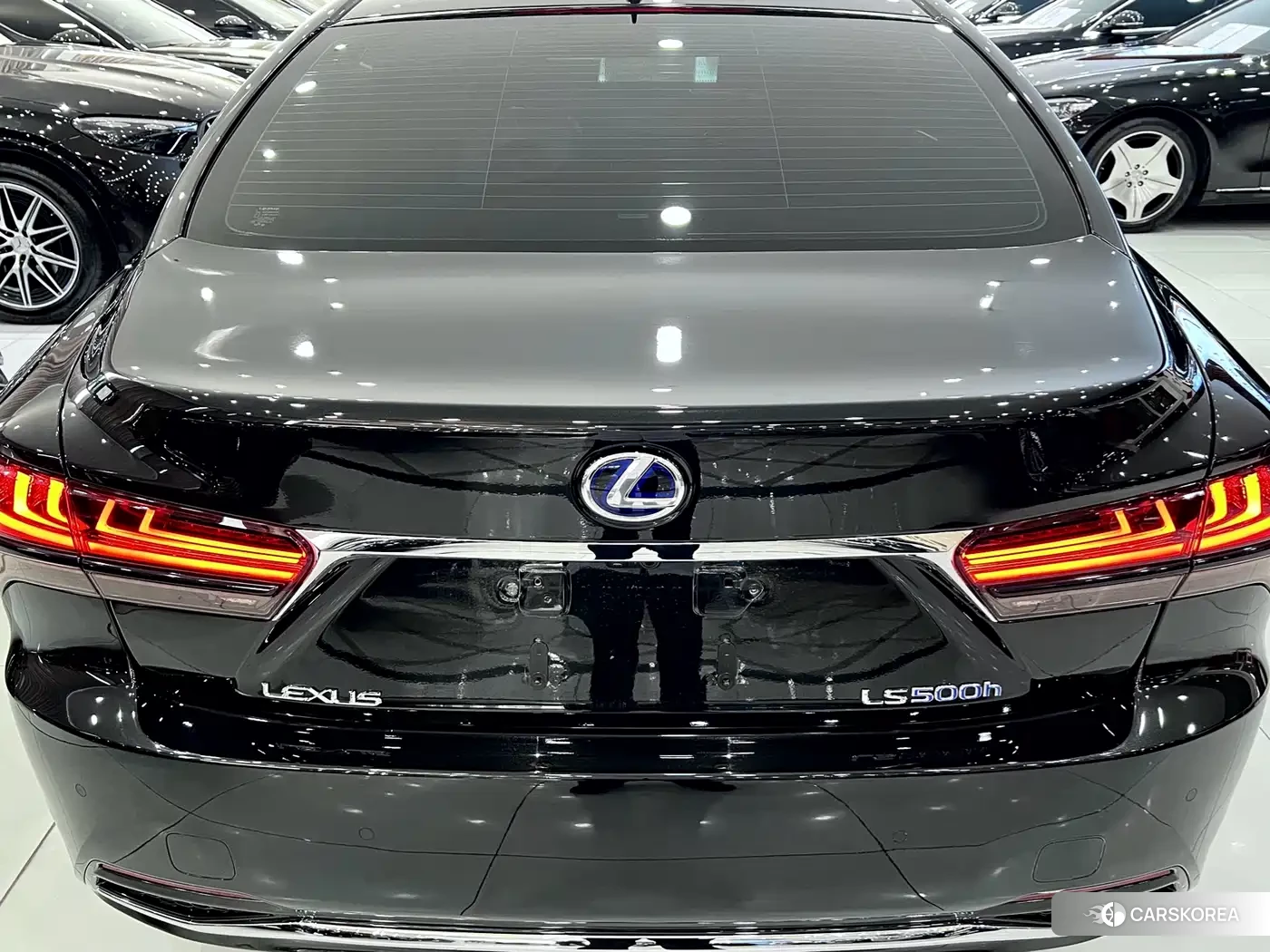 Lexus LS id 4589475 из Китая 11