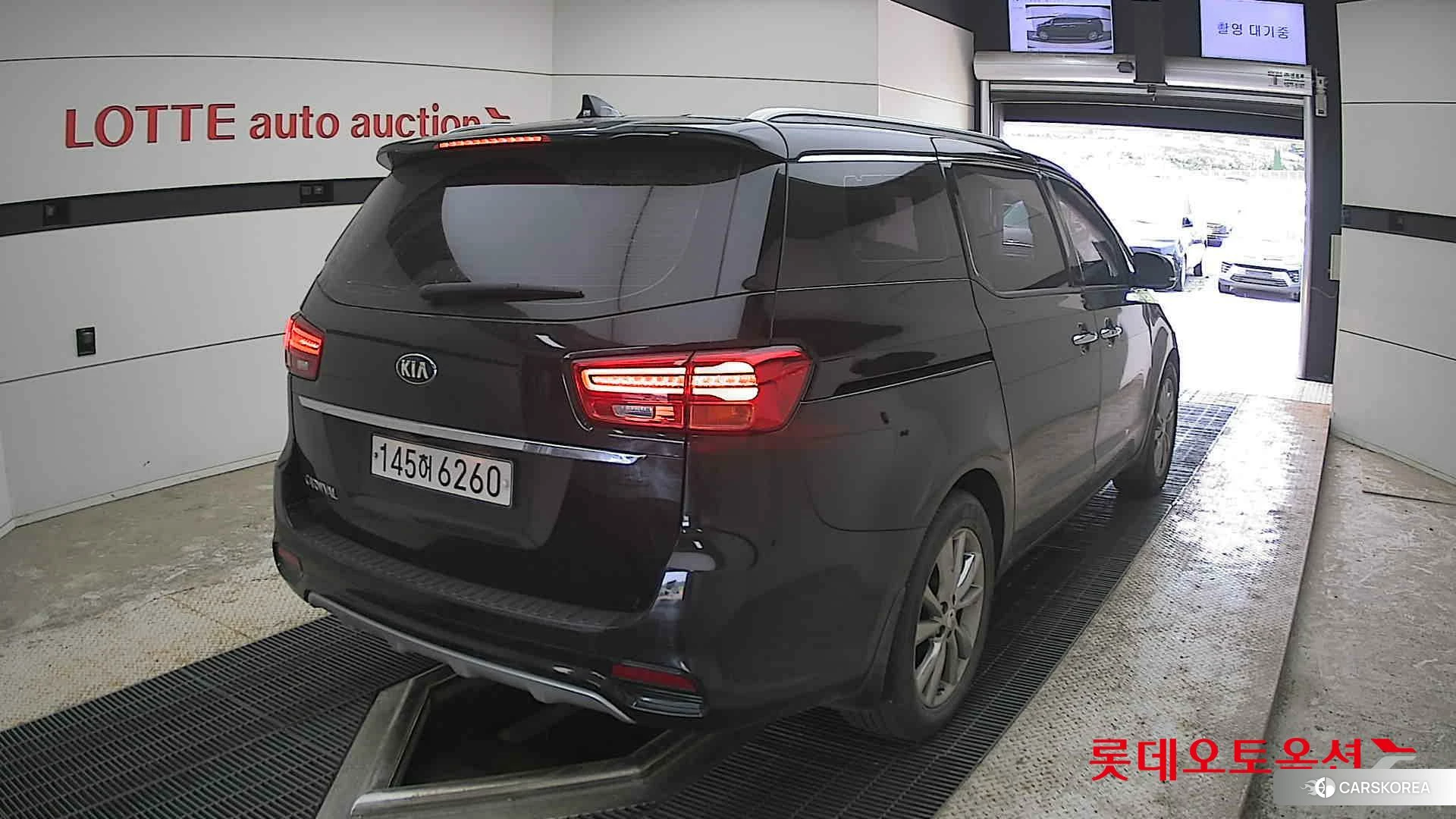 Kia Carnival id 4347383 из Кореи 11