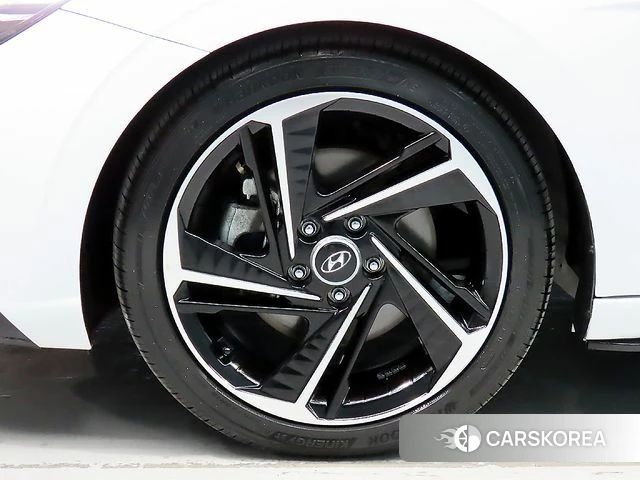 Hyundai Avante (CN7) id 4179422 из Кореи 11