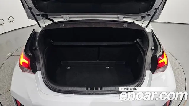 Hyundai Veloster (JS) id 2945630 из Кореи 11