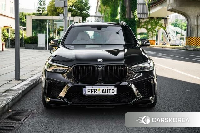 BMW X5 M id 4348367 из Китая 11
