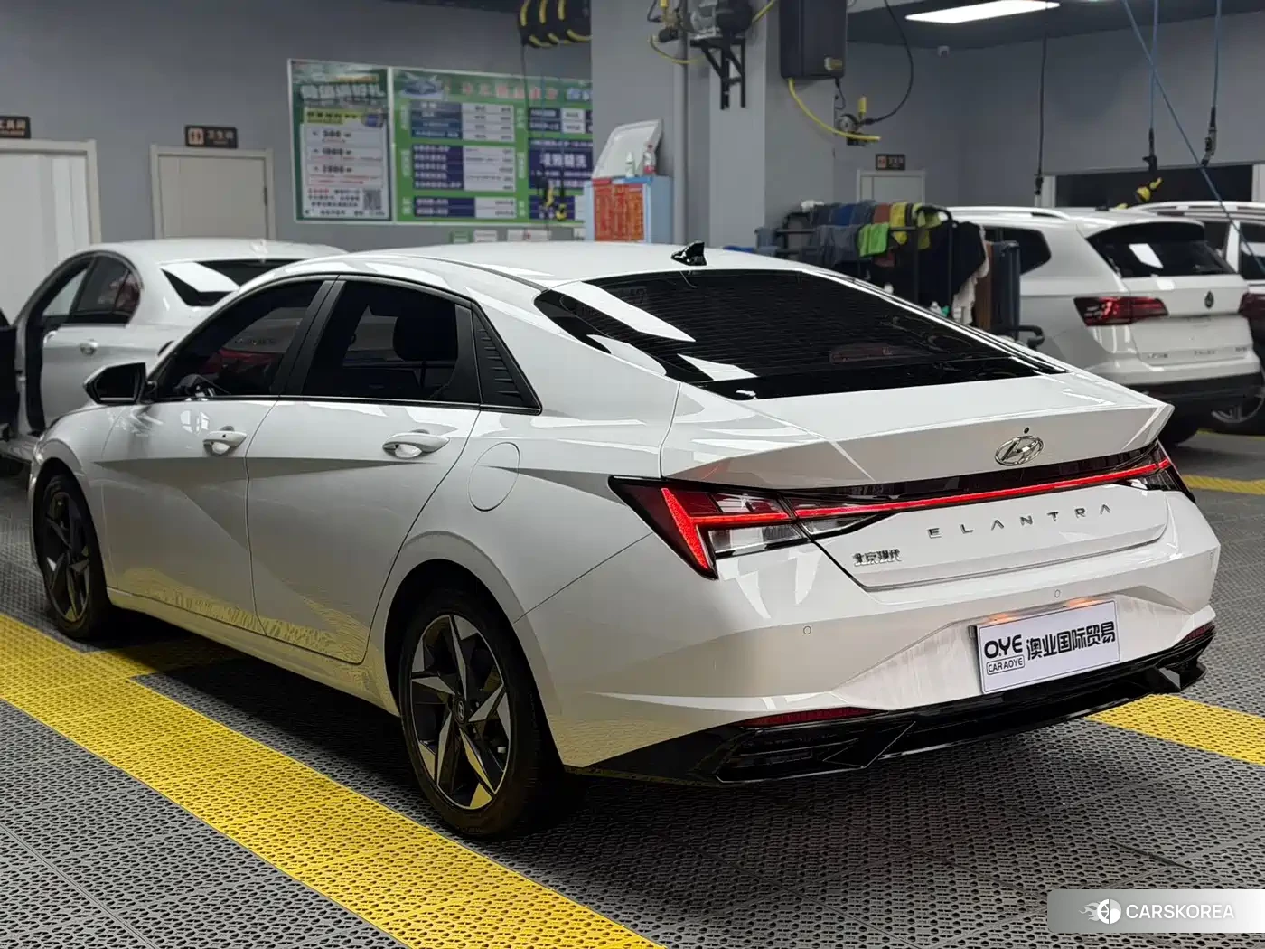 Hyundai Elantra id 4546064 из Китая 11