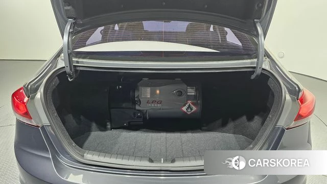 Hyundai Avante AD id 4339806 из Кореи 11
