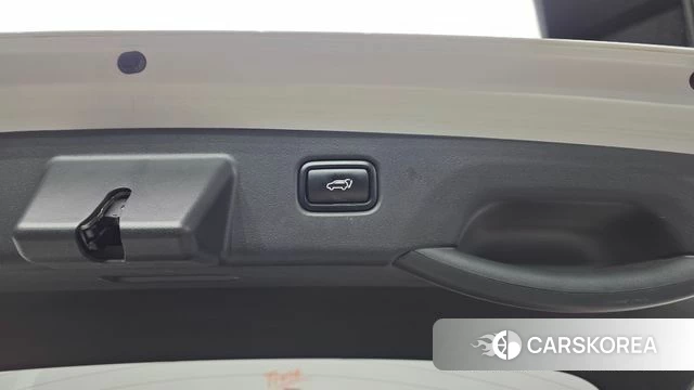 Kia Di Ol Nu Niro id 3859463 из Кореи 11