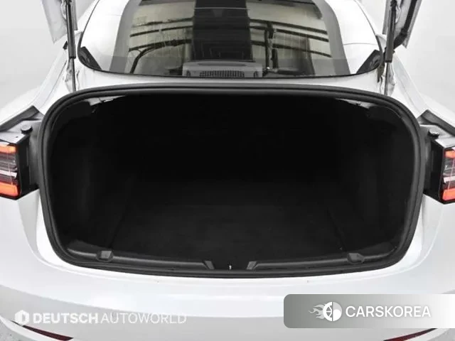 Tesla Model 3 id 3106695 из Кореи 11