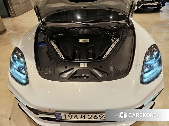 Porsche Panamera (971) id 3488384 из Кореи 11