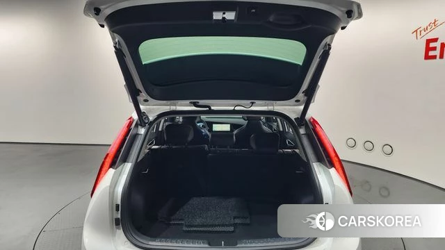 Kia Di Ol Nu Niro id 3964678 из Кореи 11