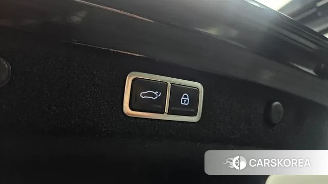 Hyundai Grandeur Hybrid (GN7) id 3533965 из Кореи 11