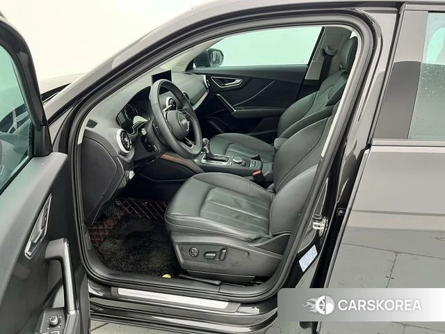 Audi Q2L id 4272600 из Китая 11