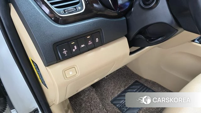 Kia The New Carnival id 4895238 из Кореи 11