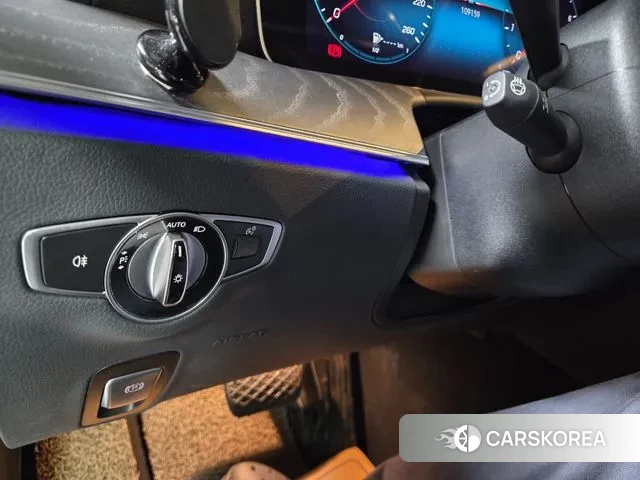 Mercedes-Benz E-Class W213 id 3508318 из Кореи 11