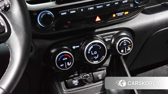 Hyundai Venue id 4329681 из Кореи 11