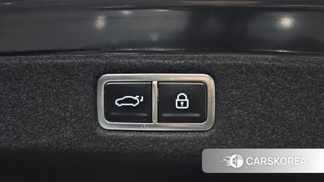 Hyundai Grandeur Hybrid (GN7) id 3353745 из Кореи 11