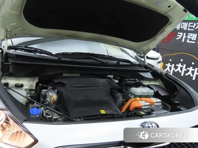 Kia Niro id 3339517 из Кореи 11