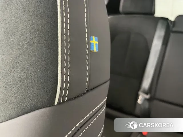 Volvo XC40 Richards id 3371454 из Кореи 11