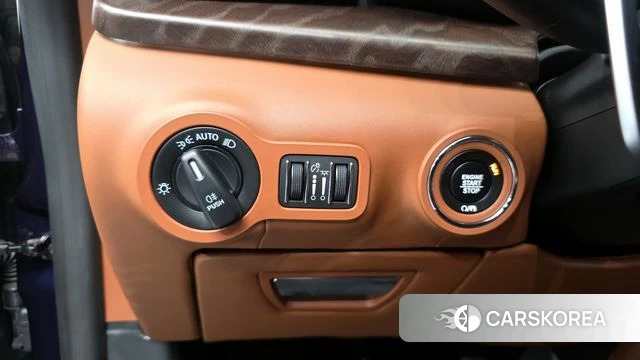 Maserati Quattroporte id 4224770 из Кореи 11