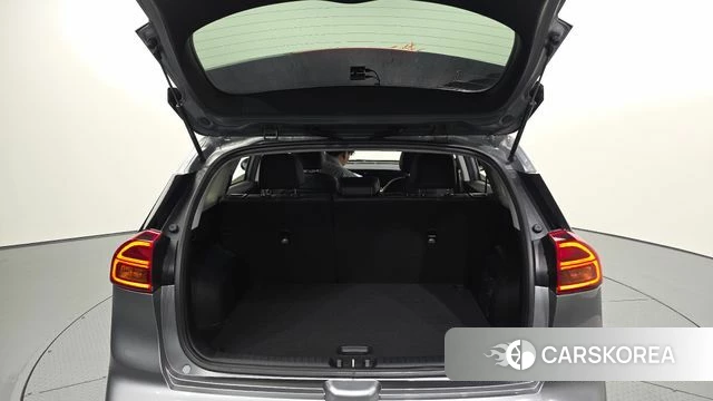 Kia Niro EV id 4740965 из Кореи 11