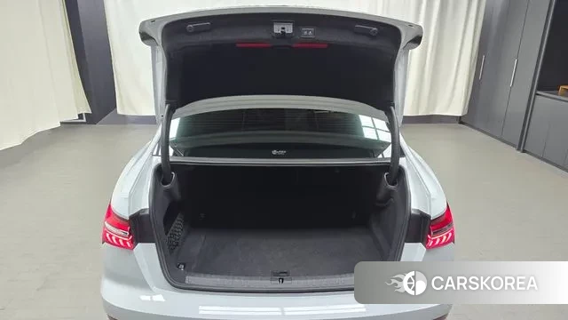 Audi A6 (C8) id 3624680 из Кореи 11