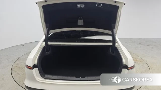 Hyundai Grandeur (GN7) id 3770559 из Кореи 11