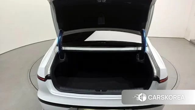 Hyundai Grandeur (GN7) id 3389078 из Кореи 11