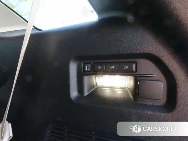 Ford Explorer 6th Generation id 4177948 из Кореи 11